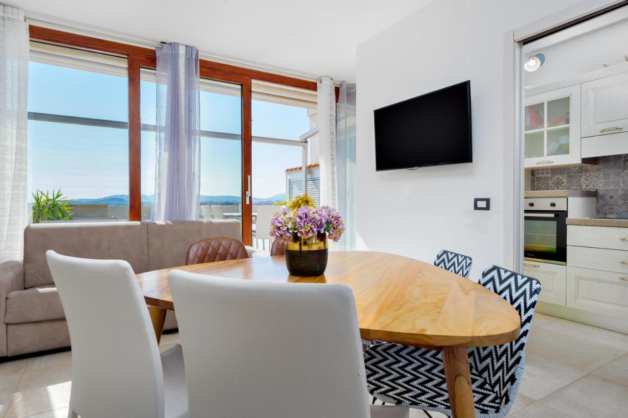 Window On The Sea Apartamento Olbia Exterior foto